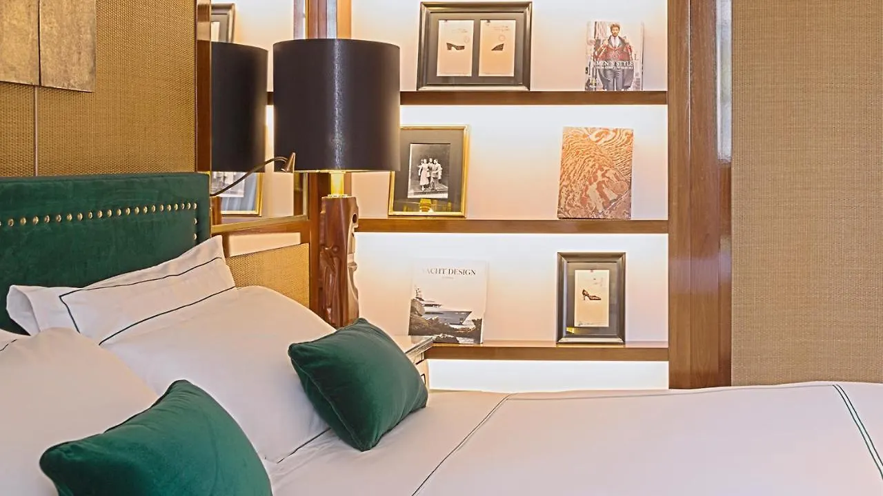 Portrait Milano - Lungarno Collection Hotel 5*, Milan