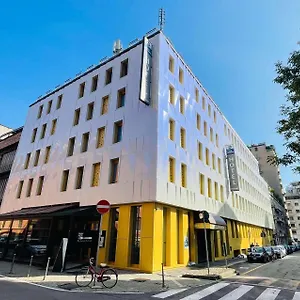 Western Madison **** Milaan