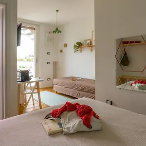 Duomo Views, Light, Jungle-inspired With Terrace Apartment