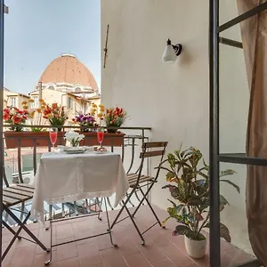 https://dome-apartment.it-tuscanyhotel.com