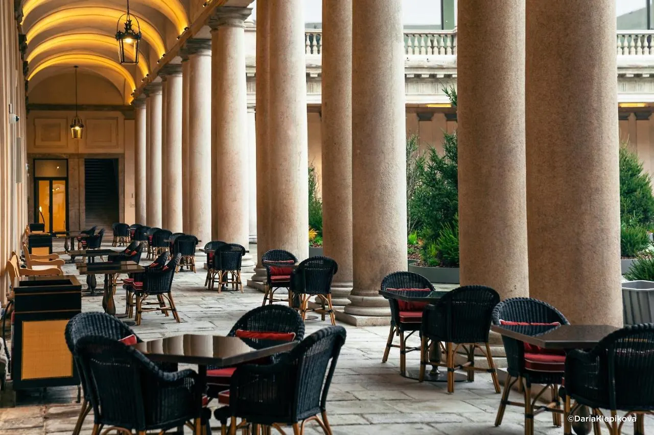 Portrait Milano - Lungarno Collection Hotel  Milan