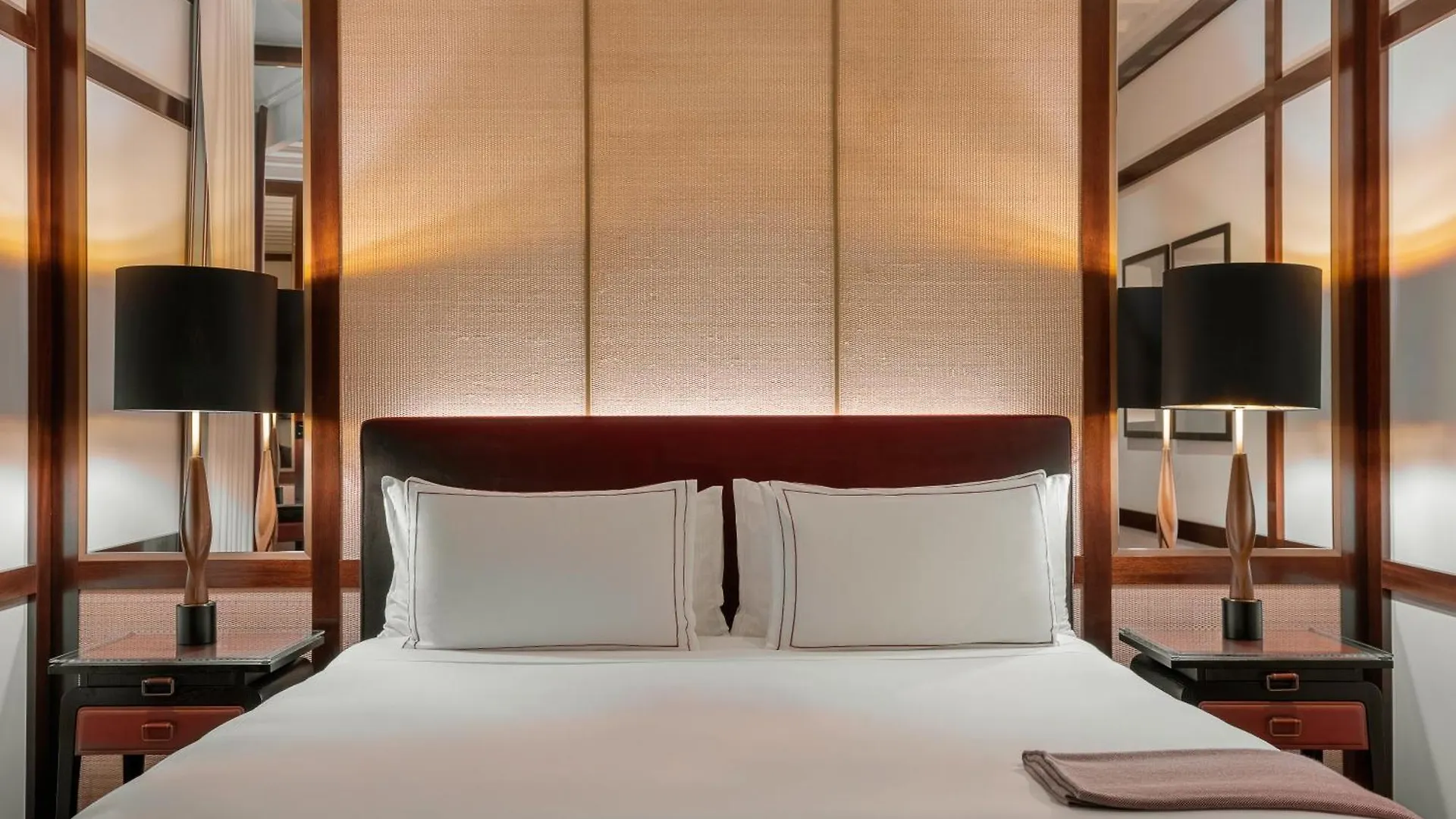 Hotel Portrait Milano - Lungarno Collection 5*, Mailand Italien